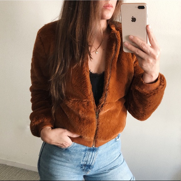Season’s labels Jackets & Blazers - Last One L* ⚡️ JACKET | CROPPED FURRY